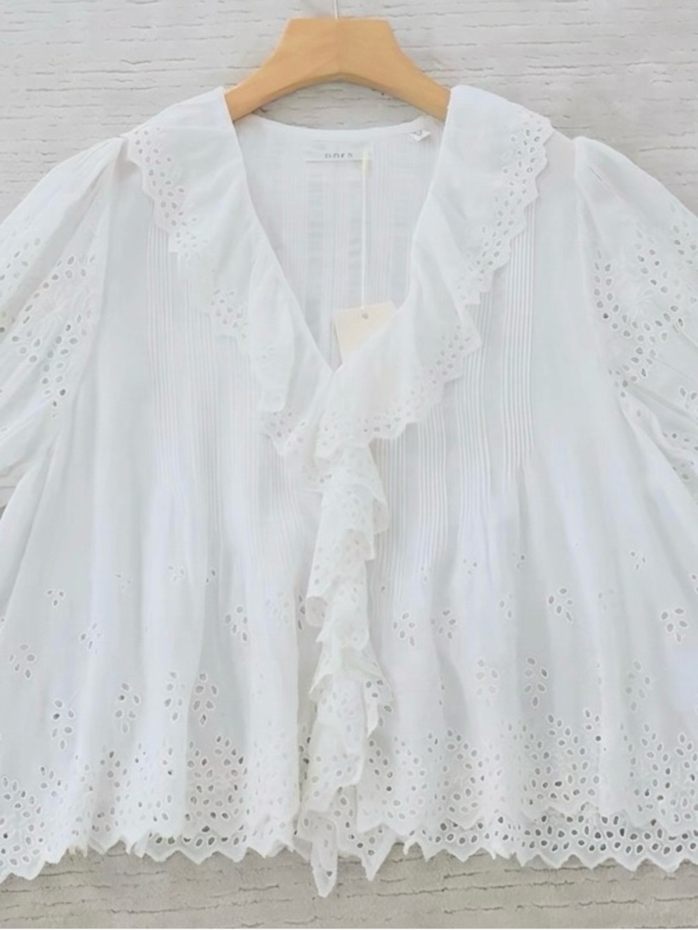 Doen HENRI Ruffle-Trim Blouse in Salt Eyelet - Picture 8 of 12